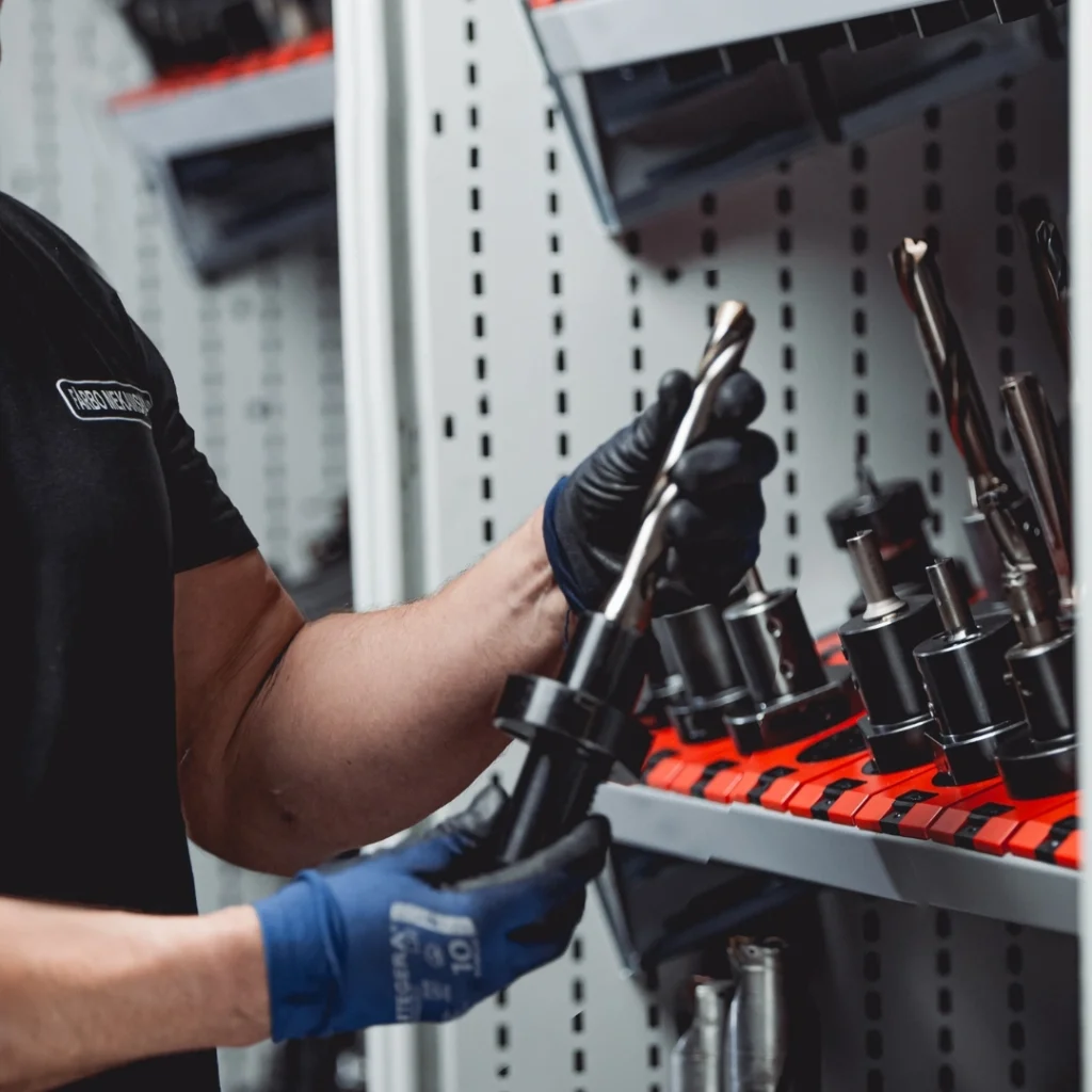 The importance of automating purchases and service orders in tooling inventory management